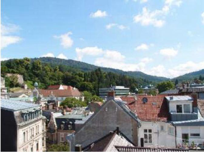 Hotel Am Friedrichsbad Baden-Baden Room photo